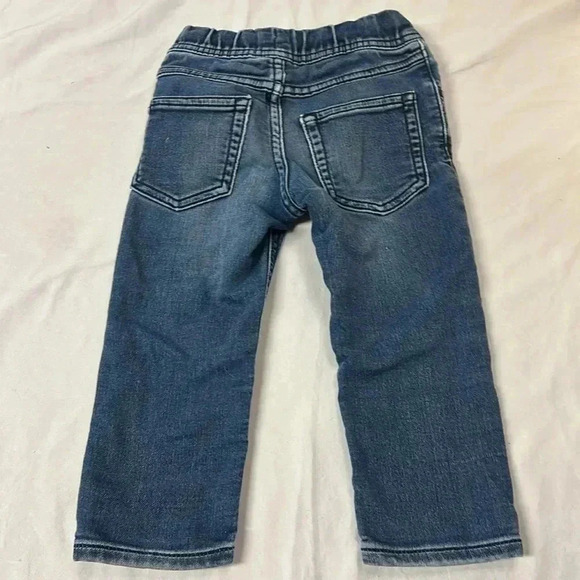 GAP - pull on denim jeans. Size 2 - Picture 2 of 3